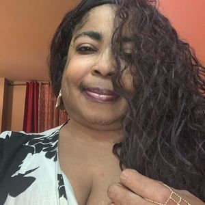 Meet your Posher, Naurah
